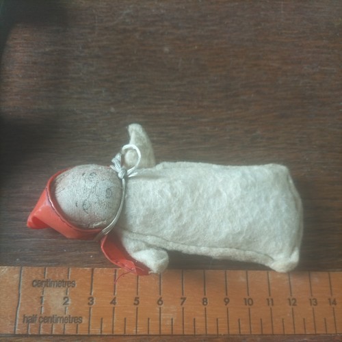 Vintage small fabric felt - , red