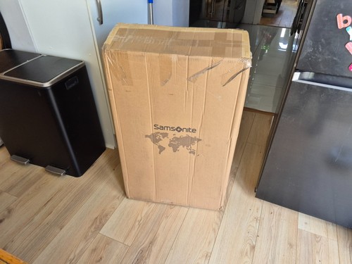 Samsonite lite spinner 83cm - samsonite, re-lite