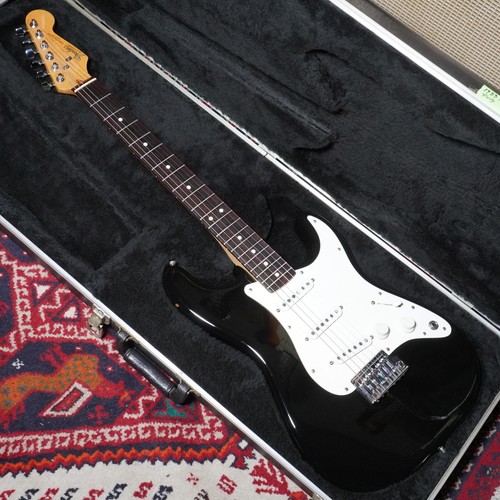 Fender 1983 standard - fender,