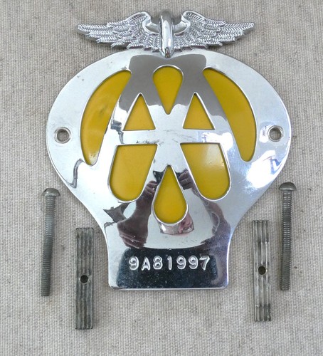 Vintage badge 9a81997 - vintage, late
