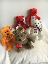 Royal/Patriotic soft toys. inc a "Queen" For  adult collection rather than child