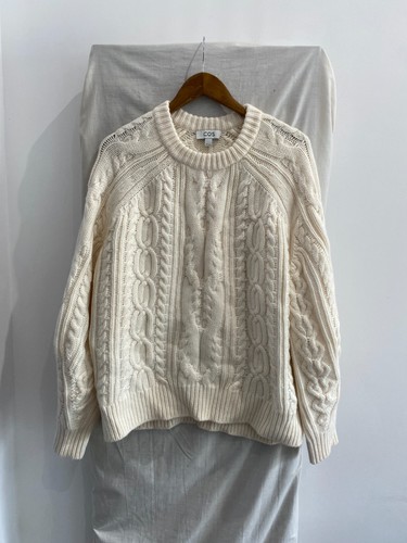 Cos ivory wool - 70%, 30%
