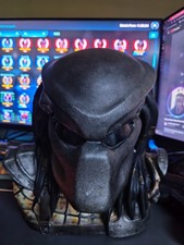 Predator Bust Rare Boxest Bust