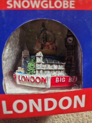 Small london snow globe - london,
