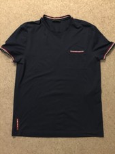 Men’s Prada Navy Pocket Red Tab T Shirt Size Large