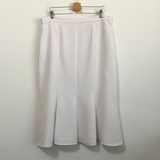 Lily & Taylor Skirt 16 Plus