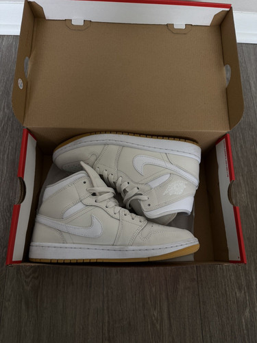 Nike air jordan mid - mid, top