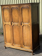 SUPERB CARVED OAK ARTS &