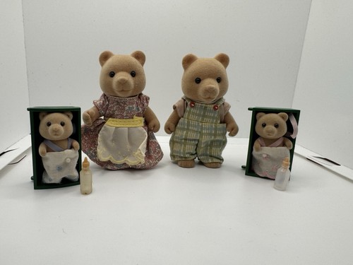Sylvanian families huntington - families,
