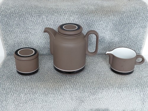 Hornsea pottery contrast - hornsea,