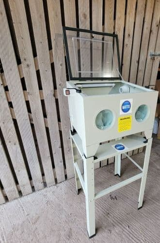 Sand blasting cabinetsbc90 - sand, and