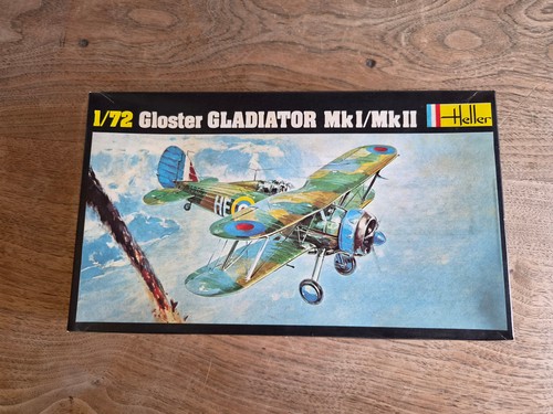 Heller 270 scale gloster - 1/72,