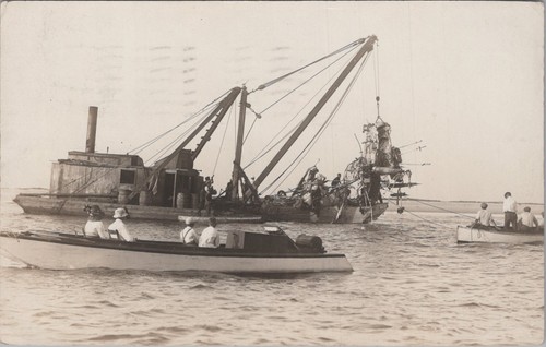 Derrick boat marine salvage - boat,