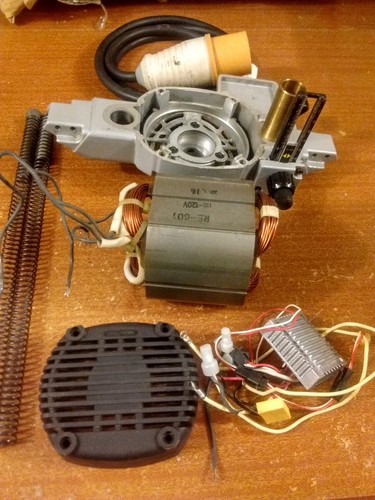 Ryobi 601 plunge router - re-601,