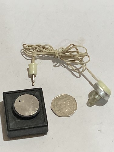 Vintage micro miniature radio - micro,