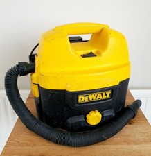 Dewalt Wet & Dry Vacuum Cleaner - DC500