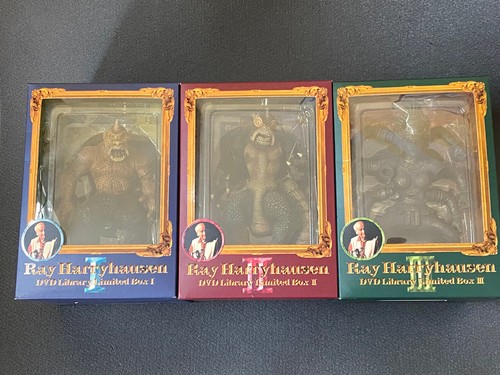 Lot collectible figures - collectible,