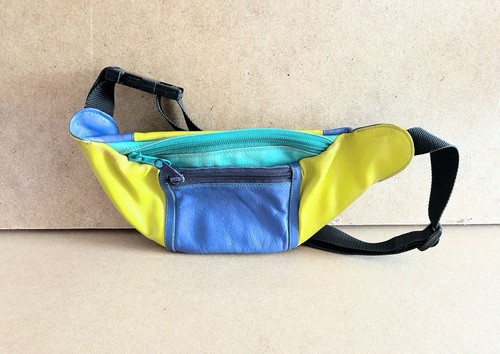 Vintage leather bum - bag, colour