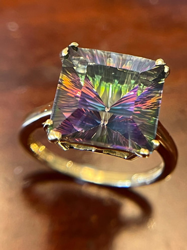 10ct gold mystic - , topaz
