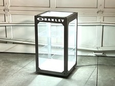 RARE OAKLEY 4.0 METAL DISPLAY