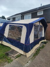 Trailer tent blue and cream