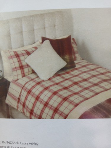 Laura ashley highland - laura,