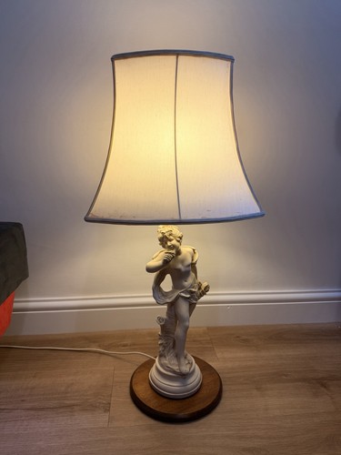 Vintage cherub table lamp with - table,