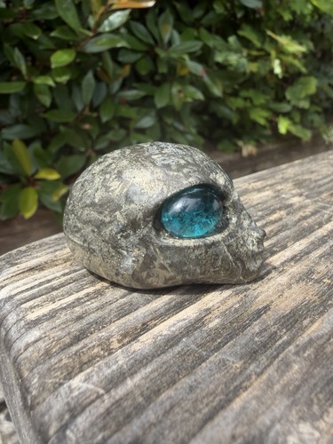 Pyrite alien head - alien,