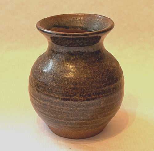 Studio pottery small - studio,