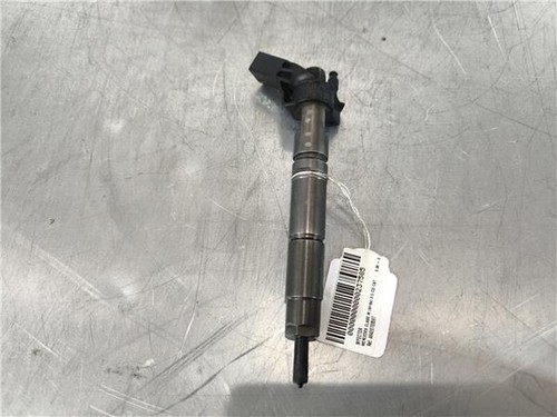 A6420700587 injector mercedes - injector,