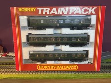 Hornby OO Gauge R369 BR 3-Car Diesel Multiple Unit Class 110 Train Pack Ex/Mint