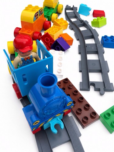 Duplo train tracks blocks - train,