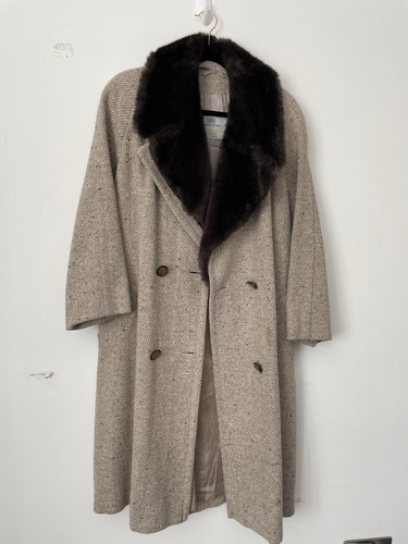 Vintage aquascutum long - vintage,