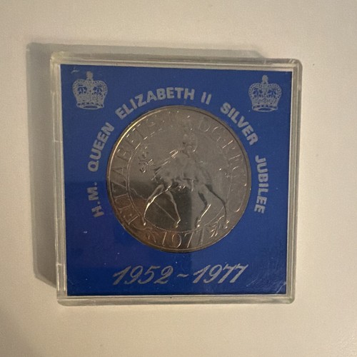 Queen elizabeth silver - queen, ii