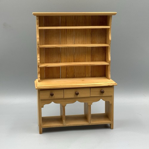 Vintage dolls house miniature - house,