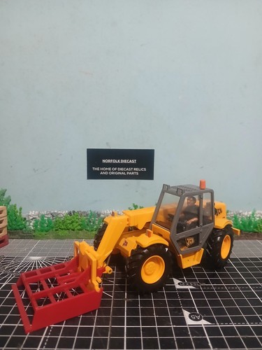 Britains farm toys jcb - farm,