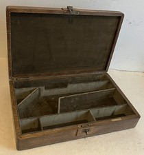 Antique case takes model - antique,