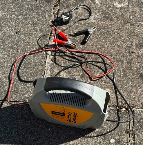 Halfords 12v car battery - halfords,
