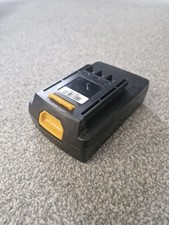 TITAN TTI585BAT 18V 1500mAh 27Wh Li-ion Power Tool Battery - Used