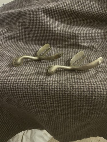 Swan neck brass - swan, spurs