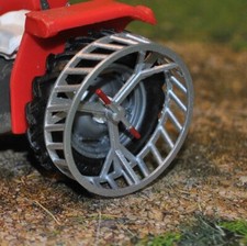 BRITAINS 1/32 CAGE WHEELS