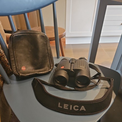 Leica binoculars 8x42 - binoculars,