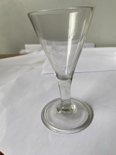 Georgian folded foot wine - ,