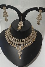 Indian Women Necklace Set With