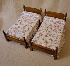 Pair of Dolls House wooden Single Beds with floral bedding 1:12 scale