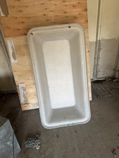 Plasterer's Bath Planter Dog