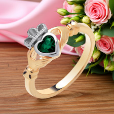 18ct Gold Emerald Claddagh