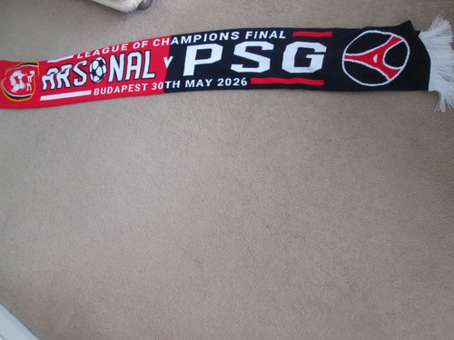 Arsenal g champions - s,