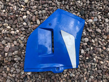 SUZUKI RG125 RHS FAIRING LOWER PANEL RG 125 GAMMA RHS SIDE PANEL FIBRE GLASS