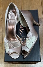 Size UK 6 EU39 Phase Eight Anabel blush pink cream satin peep toe stiletto shoes
